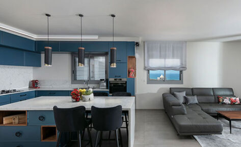 דירה במגדלים עם נוף לים